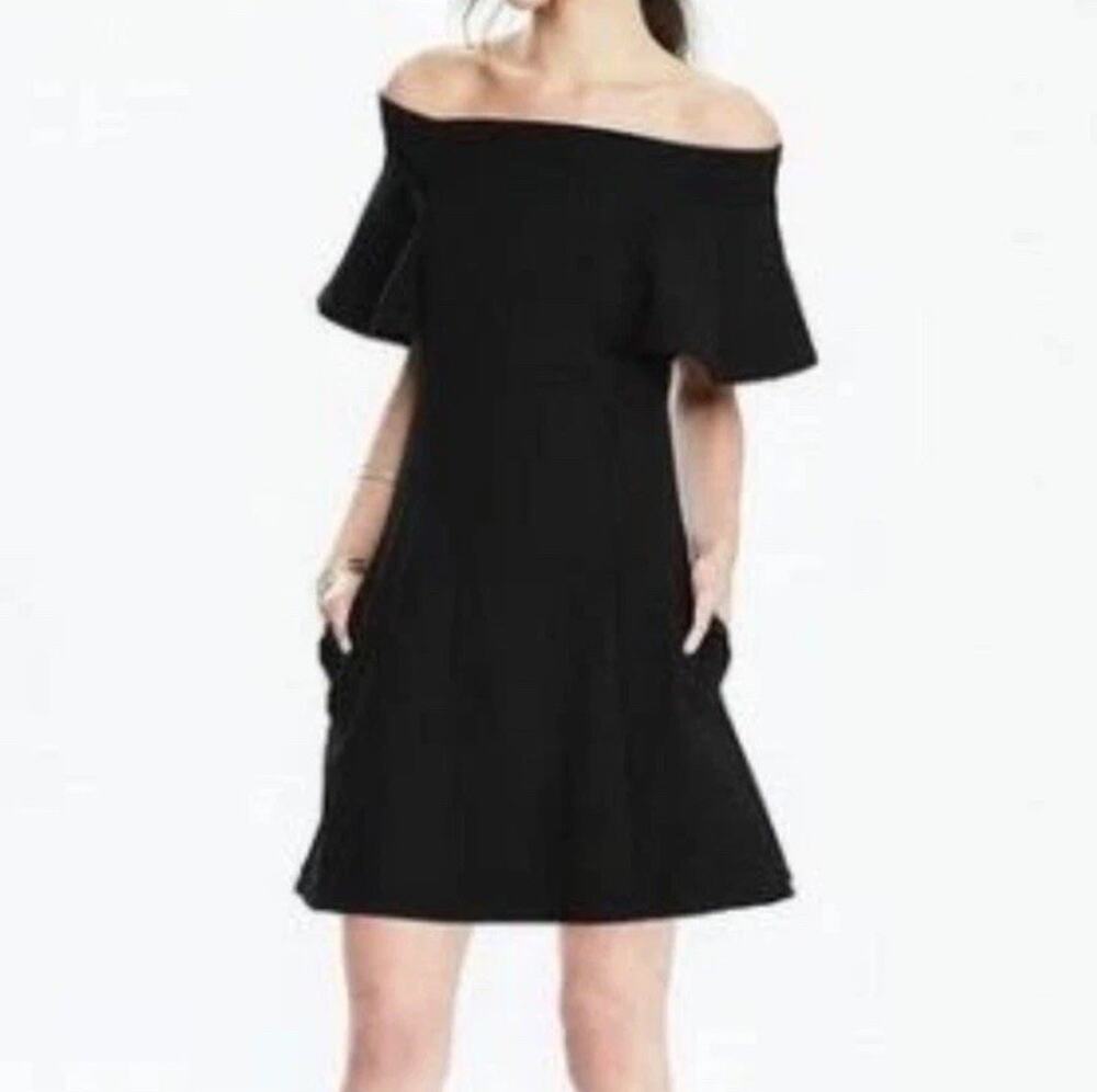 Banana Republic Black Off The Shoulder Ponte Flare Dress Size 4 Stretch Elegant